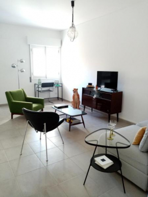 Lethes 57 - Modern Downtown Apartment - 02